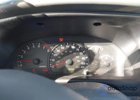 2000 Chevrolet Tracker Hard Top из США, поврежденный, VIN 2CNBJ13C4Y6950944